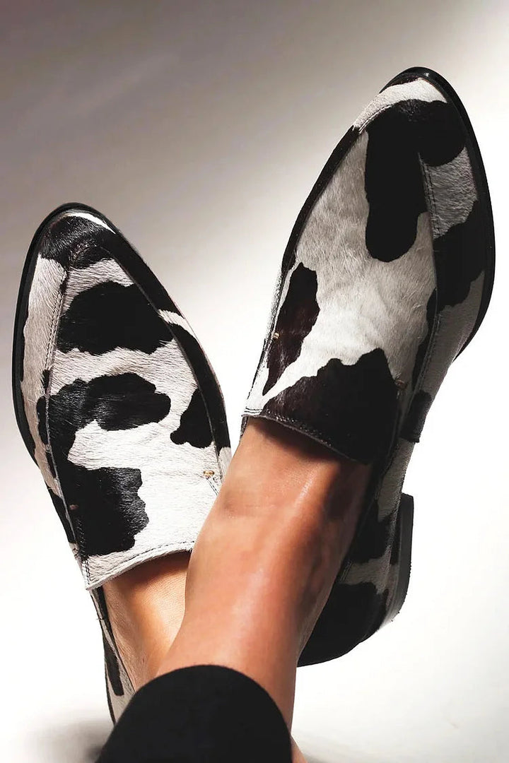 Rinah™ | Ballerines à motif vache audacieux
