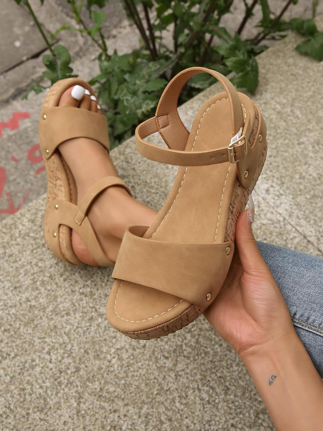 Daniela – Élégantes Sandales à Talons Compensés