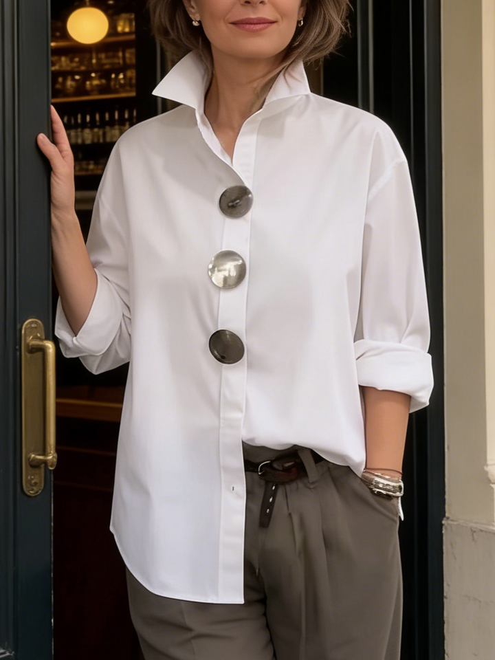 Rosaline | Blouse à col montant avec boutons affirmés