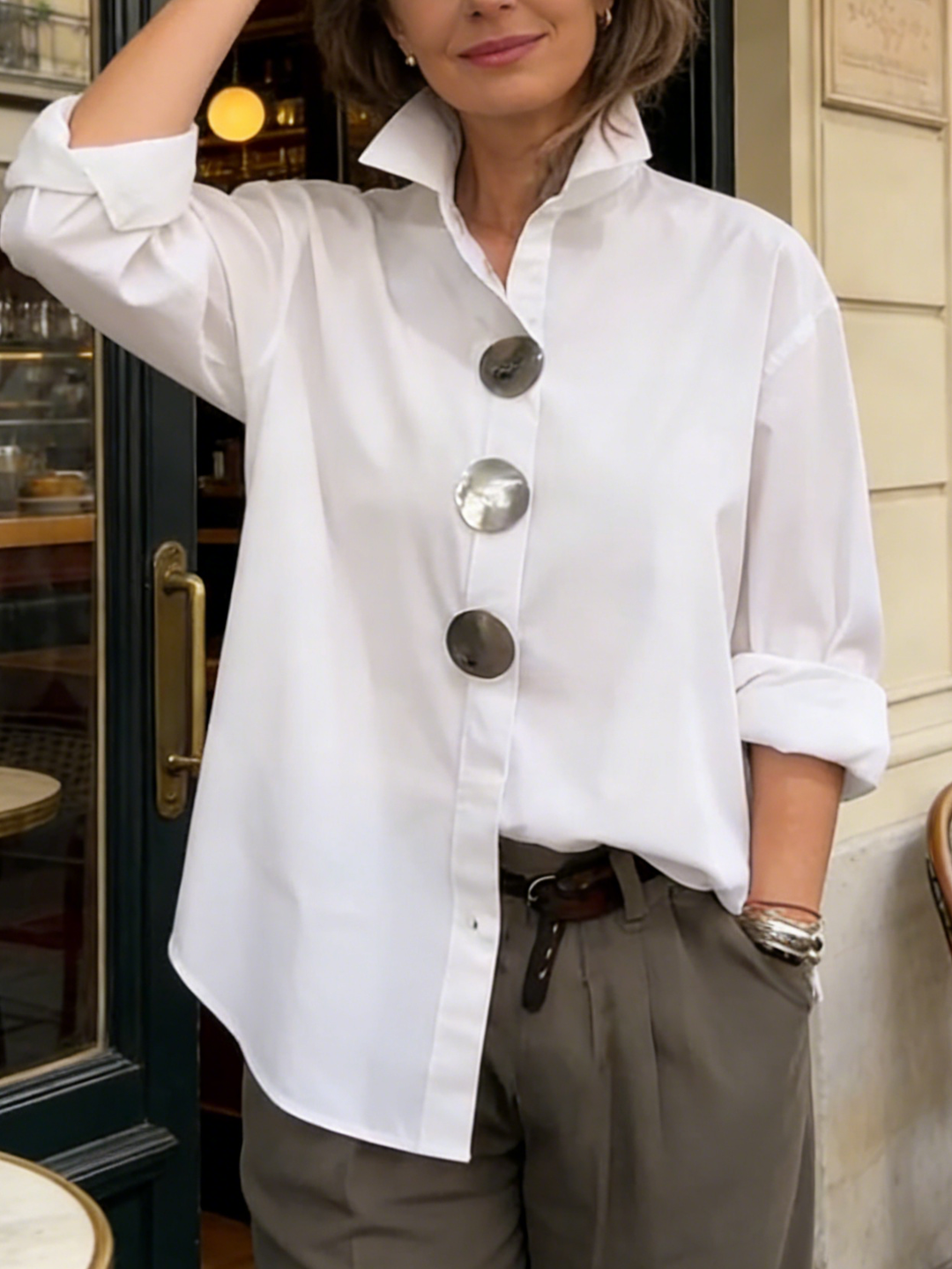 Rosaline | Blouse à col montant avec boutons affirmés