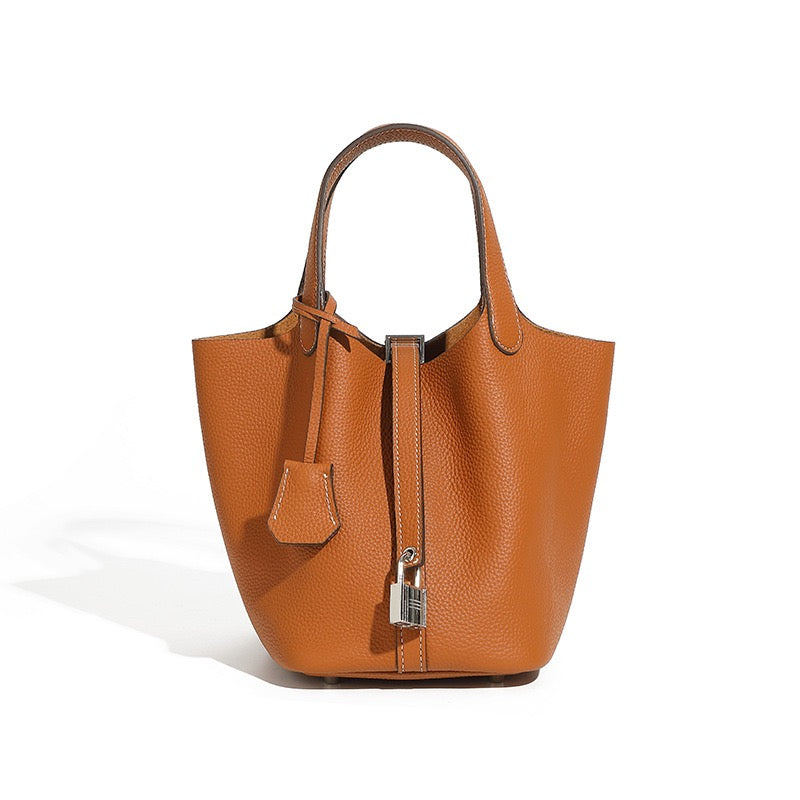 Sac cabas en cuir véritable pour femme avec boucle argentée