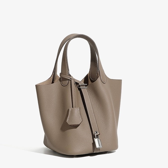 Sac cabas en cuir véritable pour femme avec boucle argentée