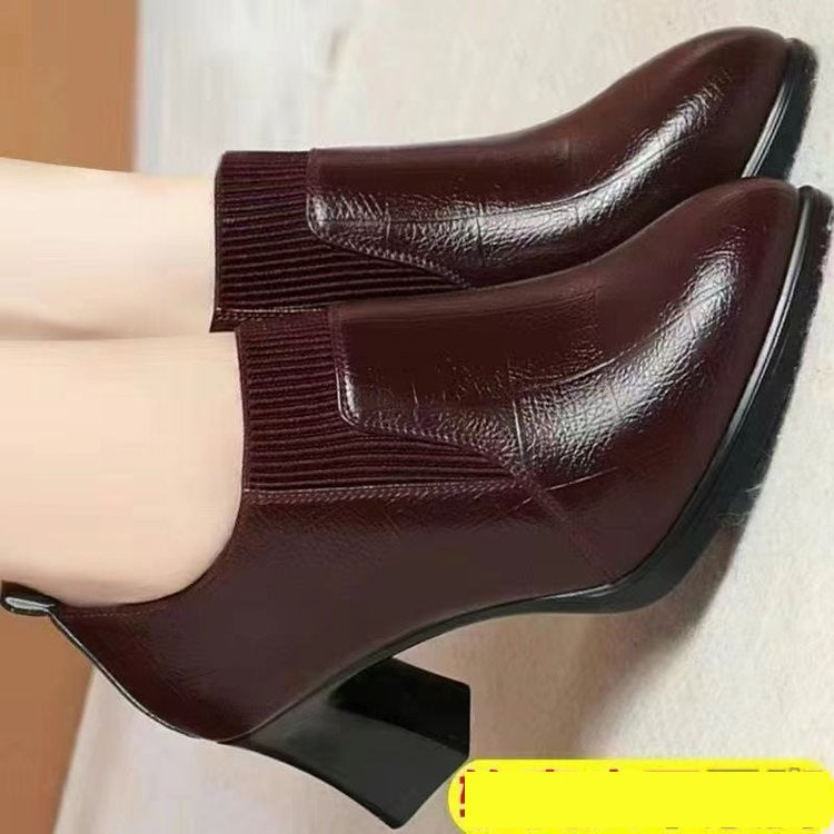 Veltrisse | Chaussures à Talons Épais Vintage