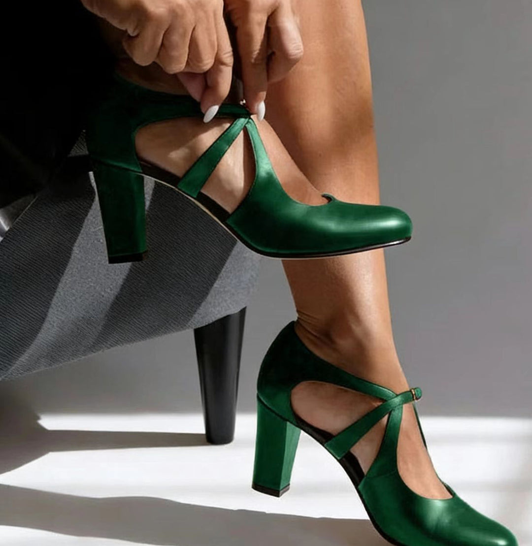 Selena | Escarpins élégants à brides croisées