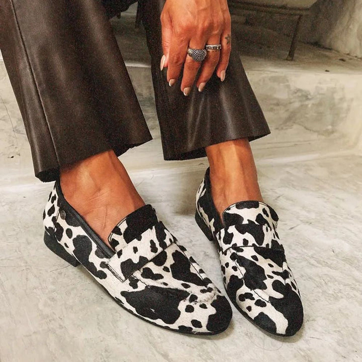 Sabina™ | Mocassins graphiques monochromes audacieux