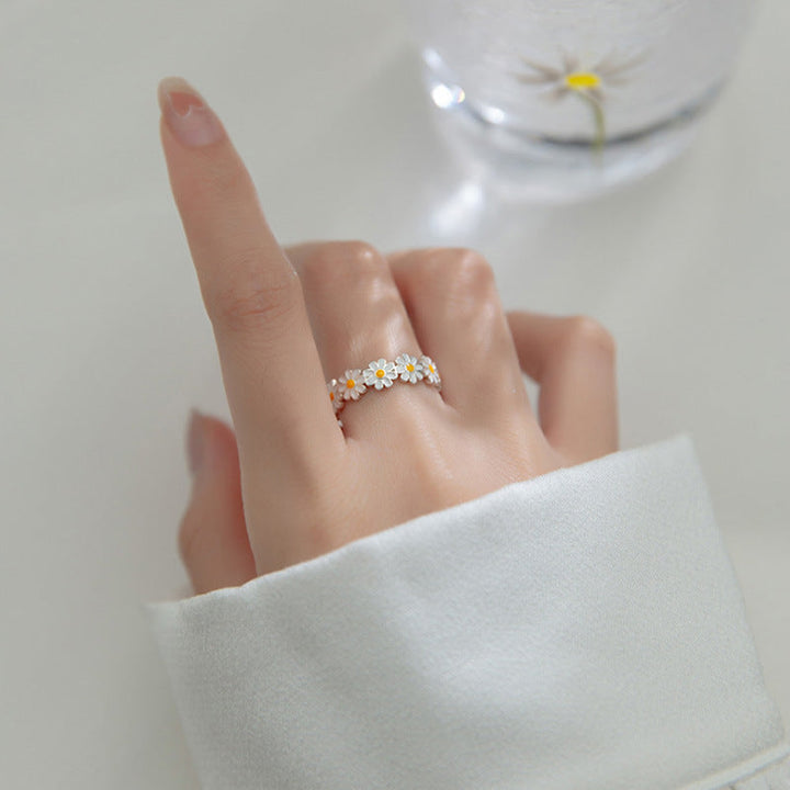MAISY™ – Bague Marguerite Fleurie