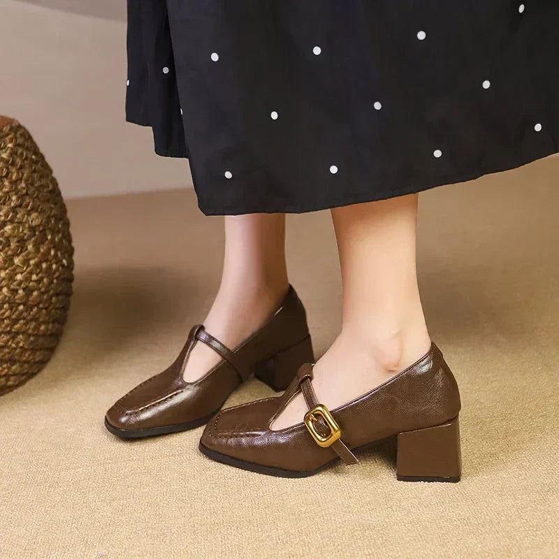 Dorvanna Babies en cuir verni