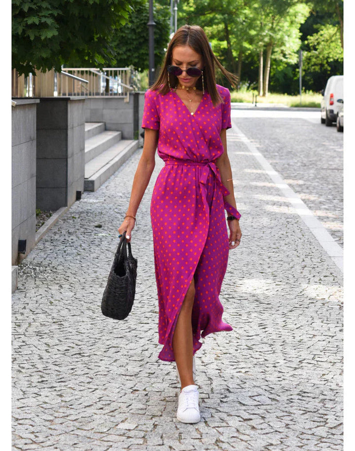 Fabiana | Robe élégante à encolure en V