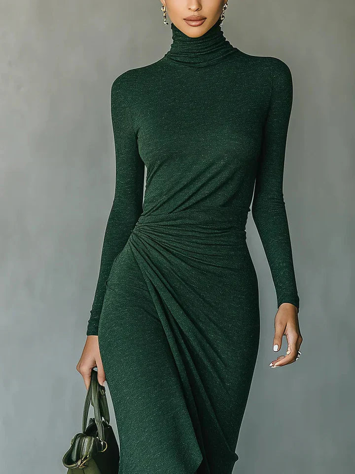 Gabriella | Robe midi à col roulé sculptée