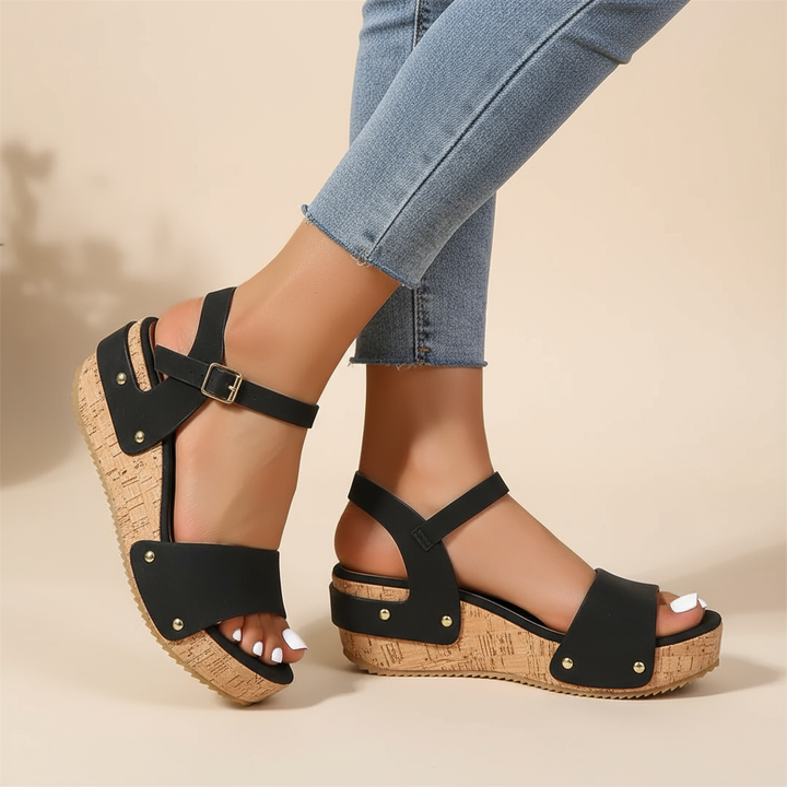 Daniela – Élégantes Sandales à Talons Compensés