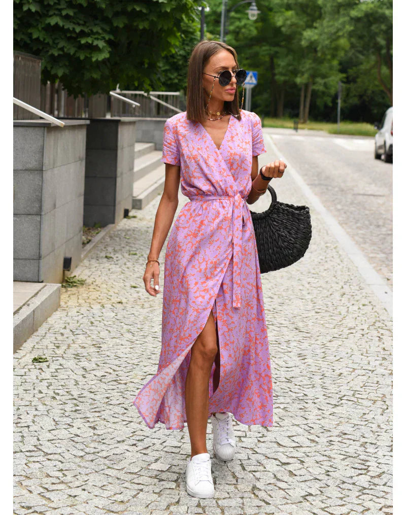 Fabiana | Robe élégante à encolure en V